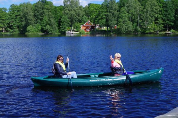 Rent a canoe in South of Sweden paddling kayak