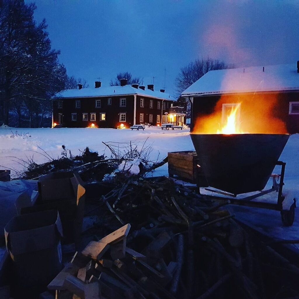 kontiki biochar fire winter sustainability 